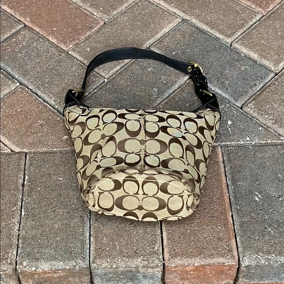 Coach hobo handbag - Picture 2 of 7